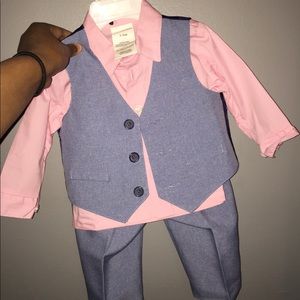 child’s suit.